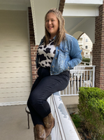 Amber Bradfield's Jobs In Sports Profile Picture